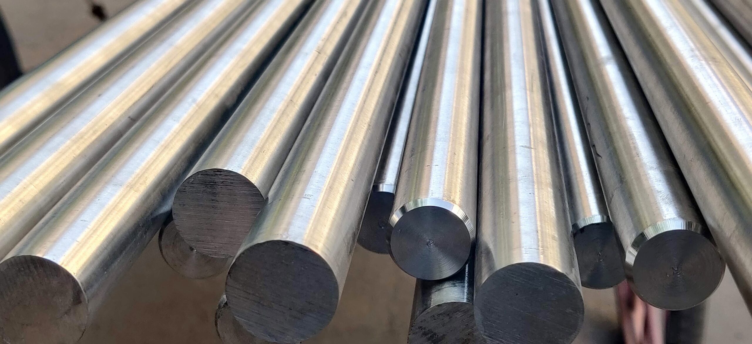 Stainless Steel 316L Round Bars Manufacturers