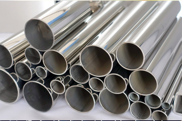 Close-up of Stainless Steel 317L Pipes  showing smooth, seamless structure.