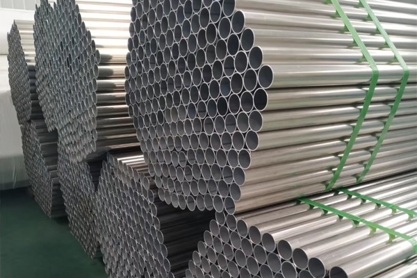 Close-up of Stainless Steel 321H Pipes showing smooth, seamless structure.